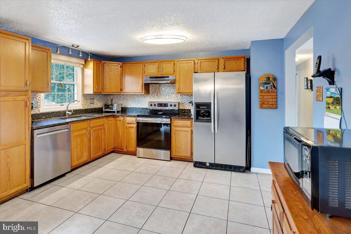 OLIVER BEACH - Residential