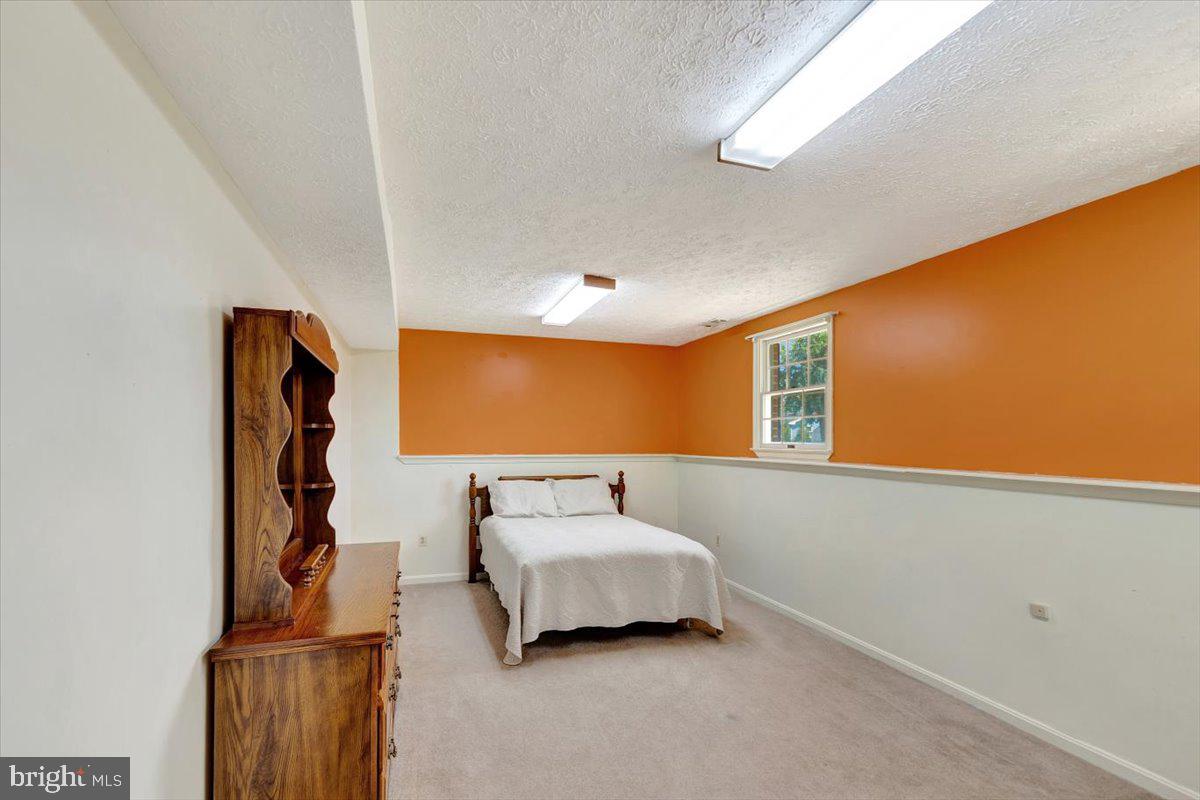 OLIVER BEACH - Residential