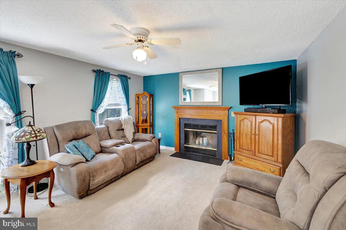 OLIVER BEACH - Residential