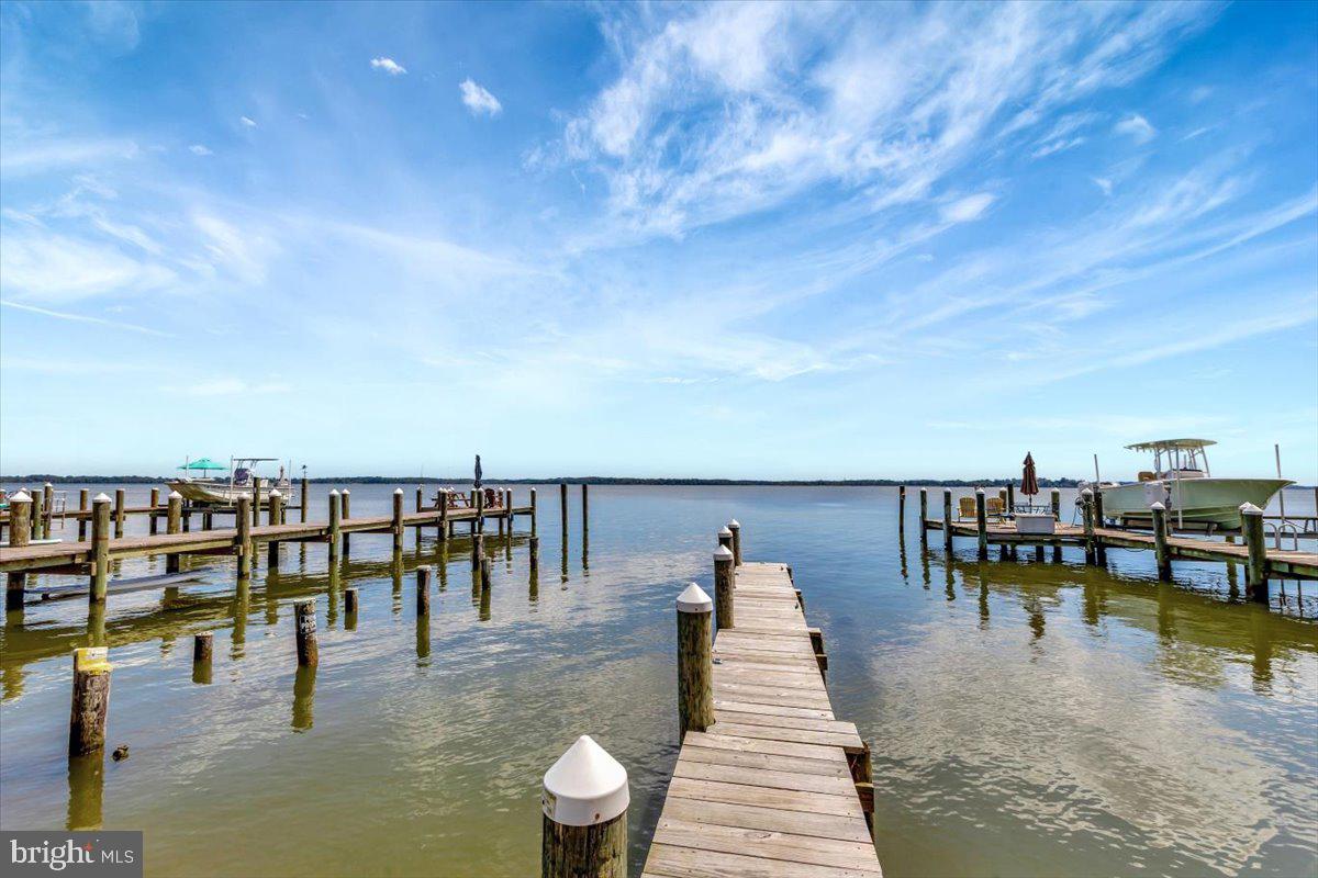 OLIVER BEACH - Residential