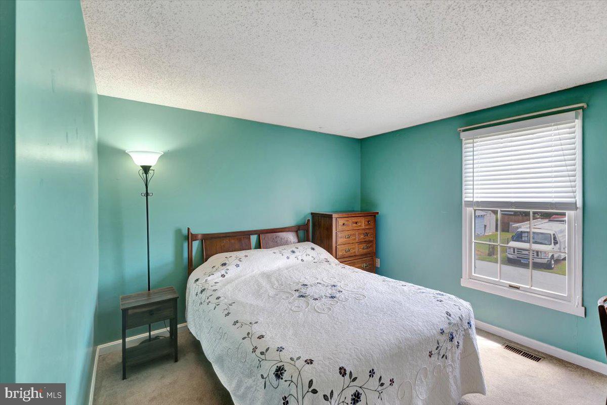 OLIVER BEACH - Residential