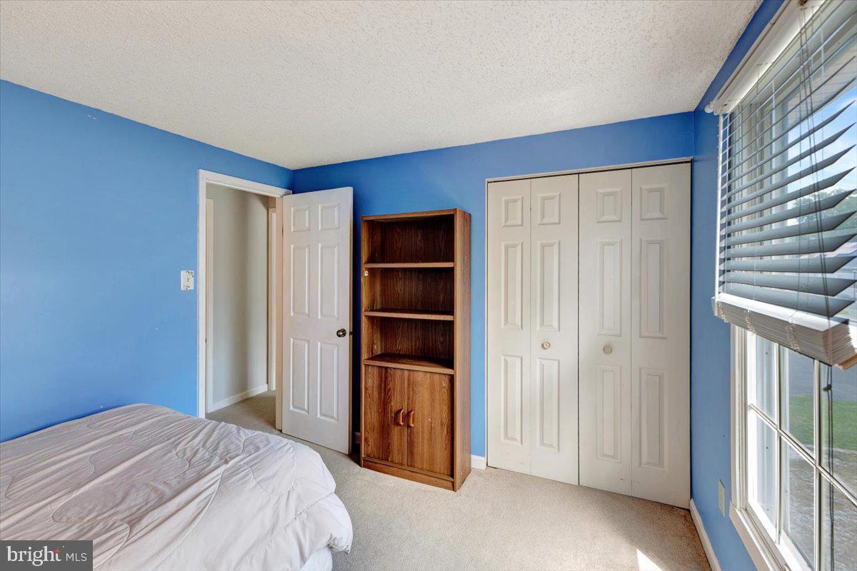 OLIVER BEACH - Residential