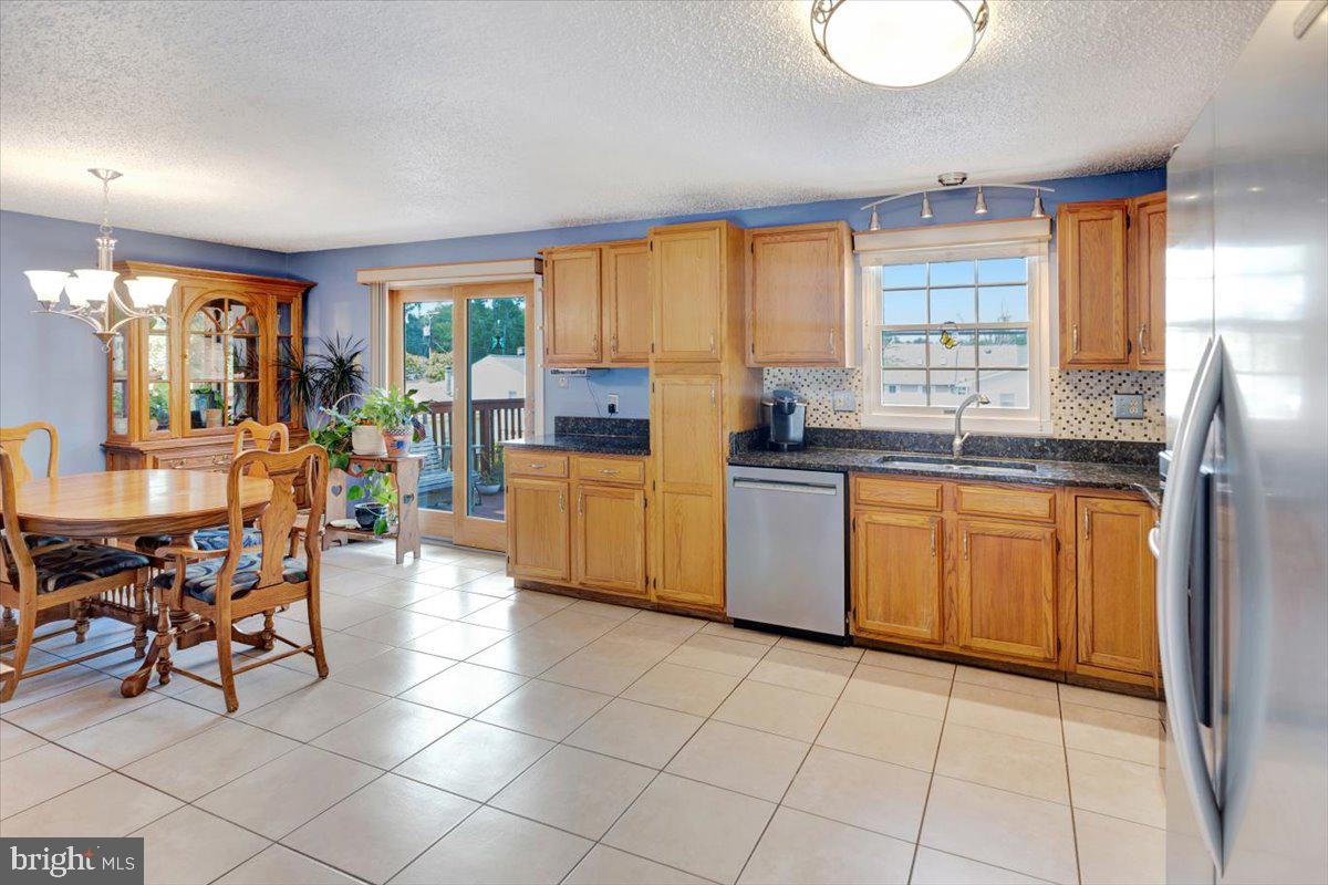 OLIVER BEACH - Residential