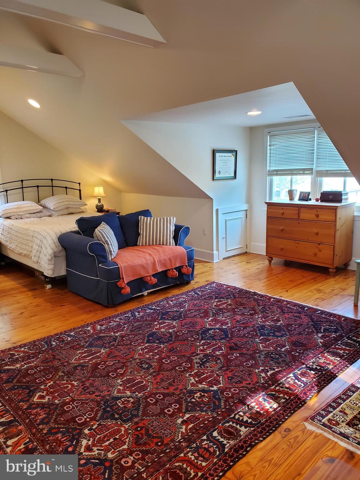 EASTPORT - Residential Lease