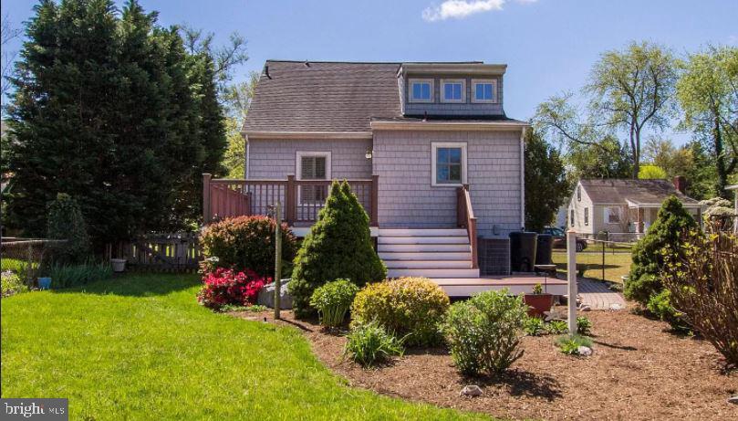 EASTPORT - Residential Lease