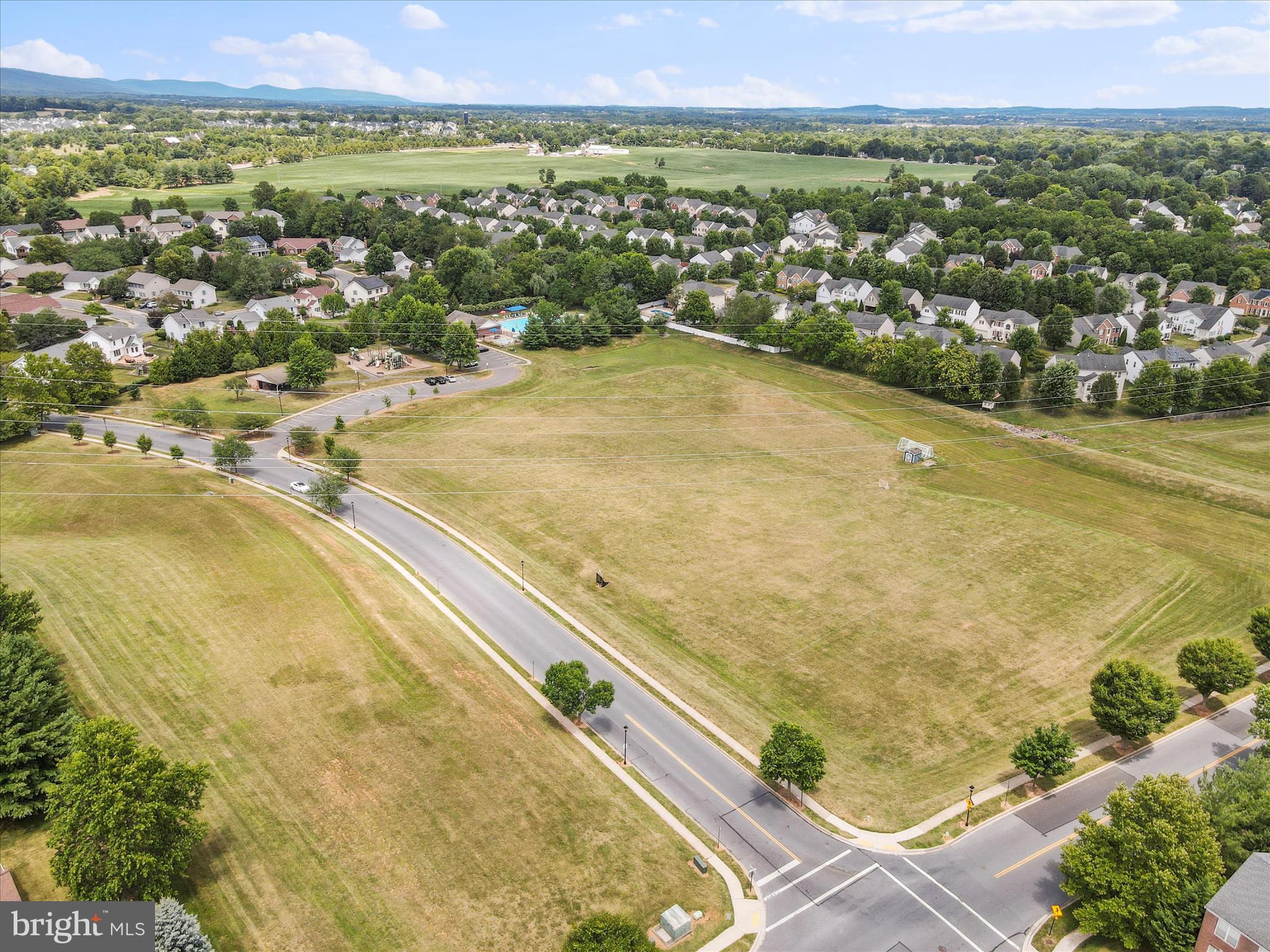 RIDGEVIEW - Residential