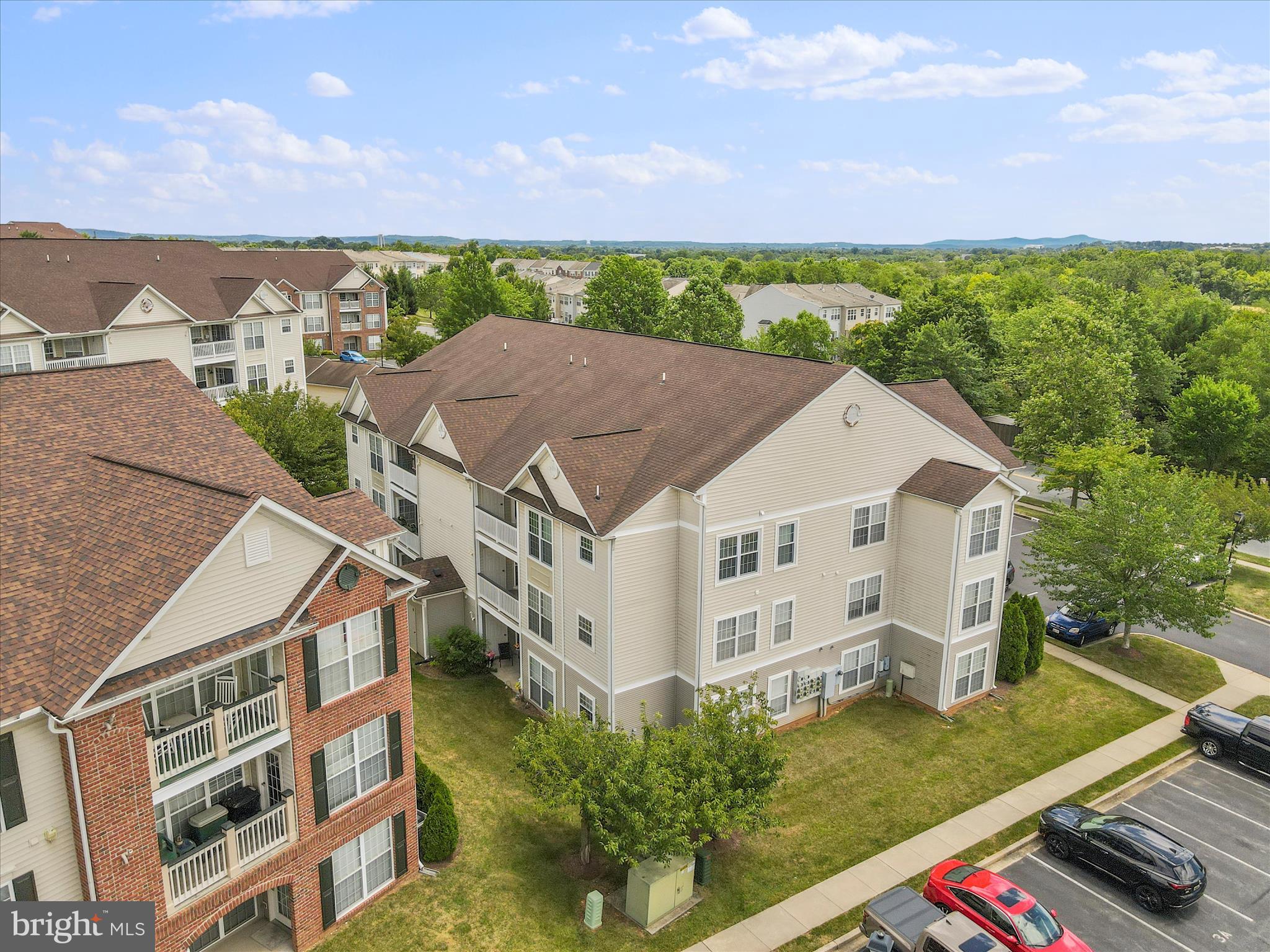 RIDGEVIEW - Residential