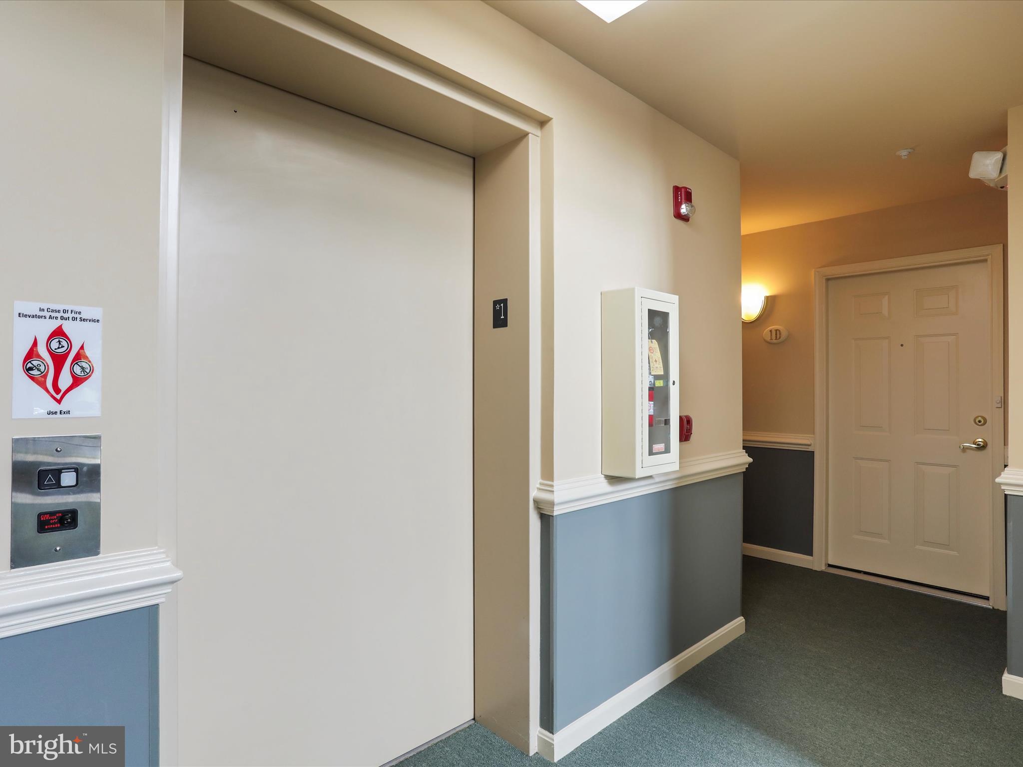 RIDGEVIEW - Residential