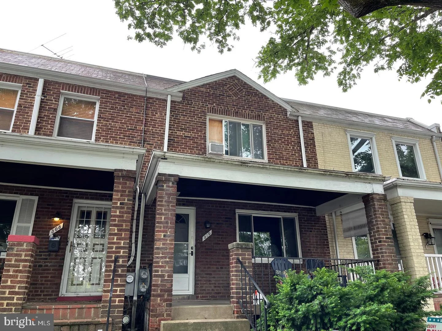 310 19th Street NE, Washington, DC, 20002