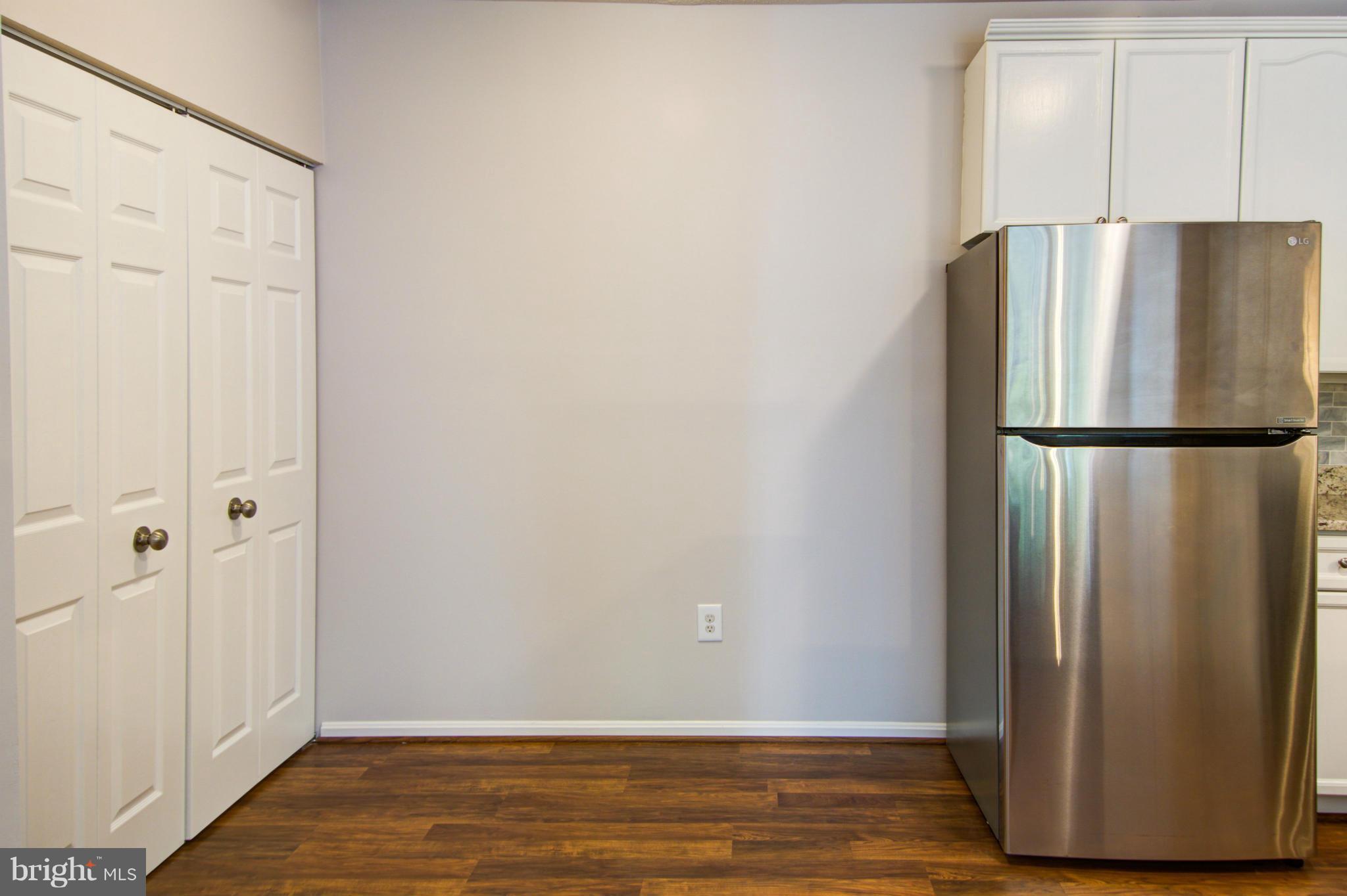 LIFESTYLE AT SULLY STATION - Residential