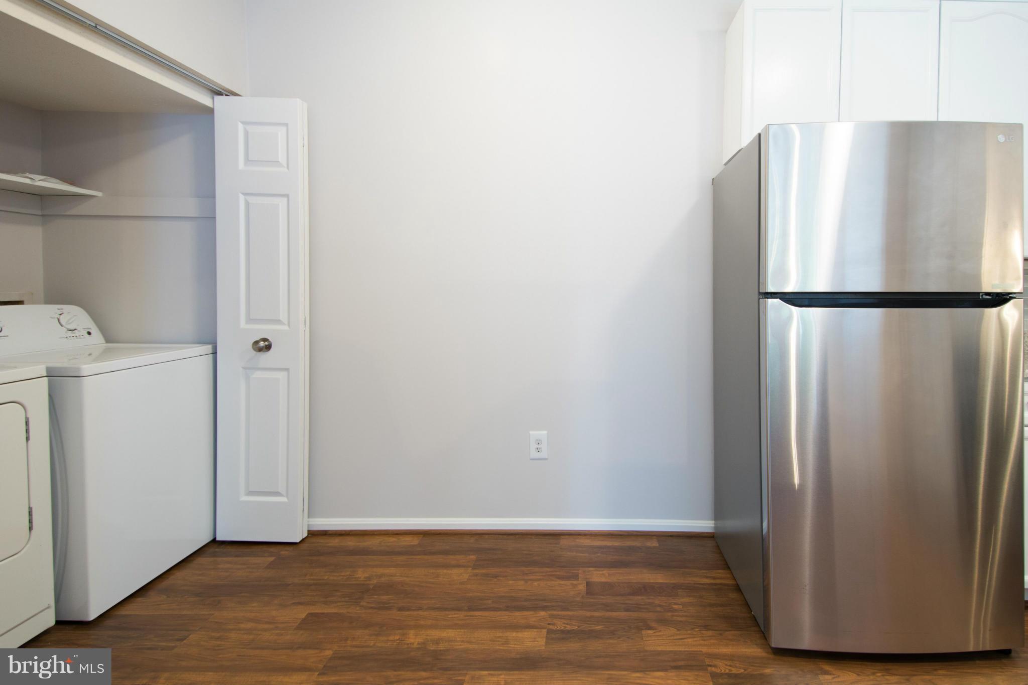 LIFESTYLE AT SULLY STATION - Residential