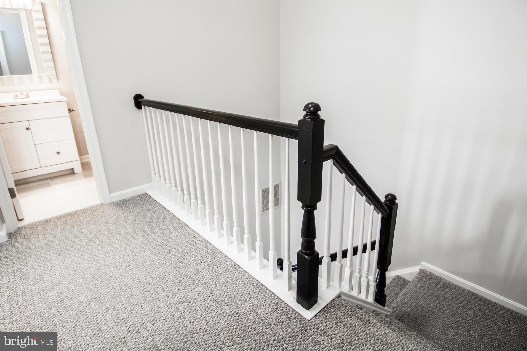 LIFESTYLE AT SULLY STATION - Residential