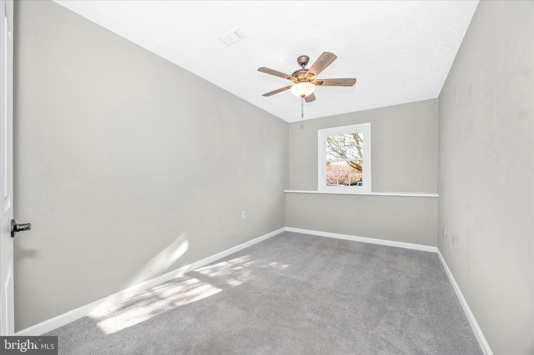 ROBERTS MILL RUN - Residential