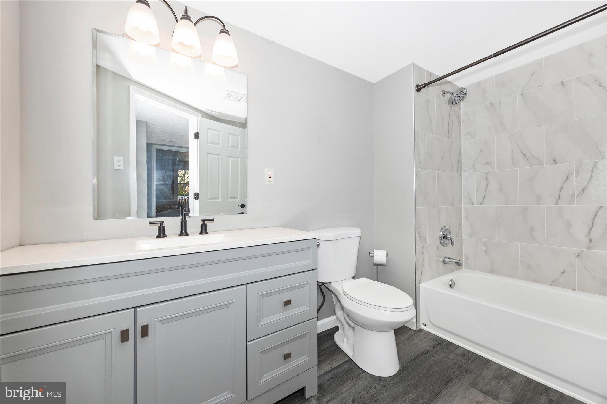 ROBERTS MILL RUN - Residential