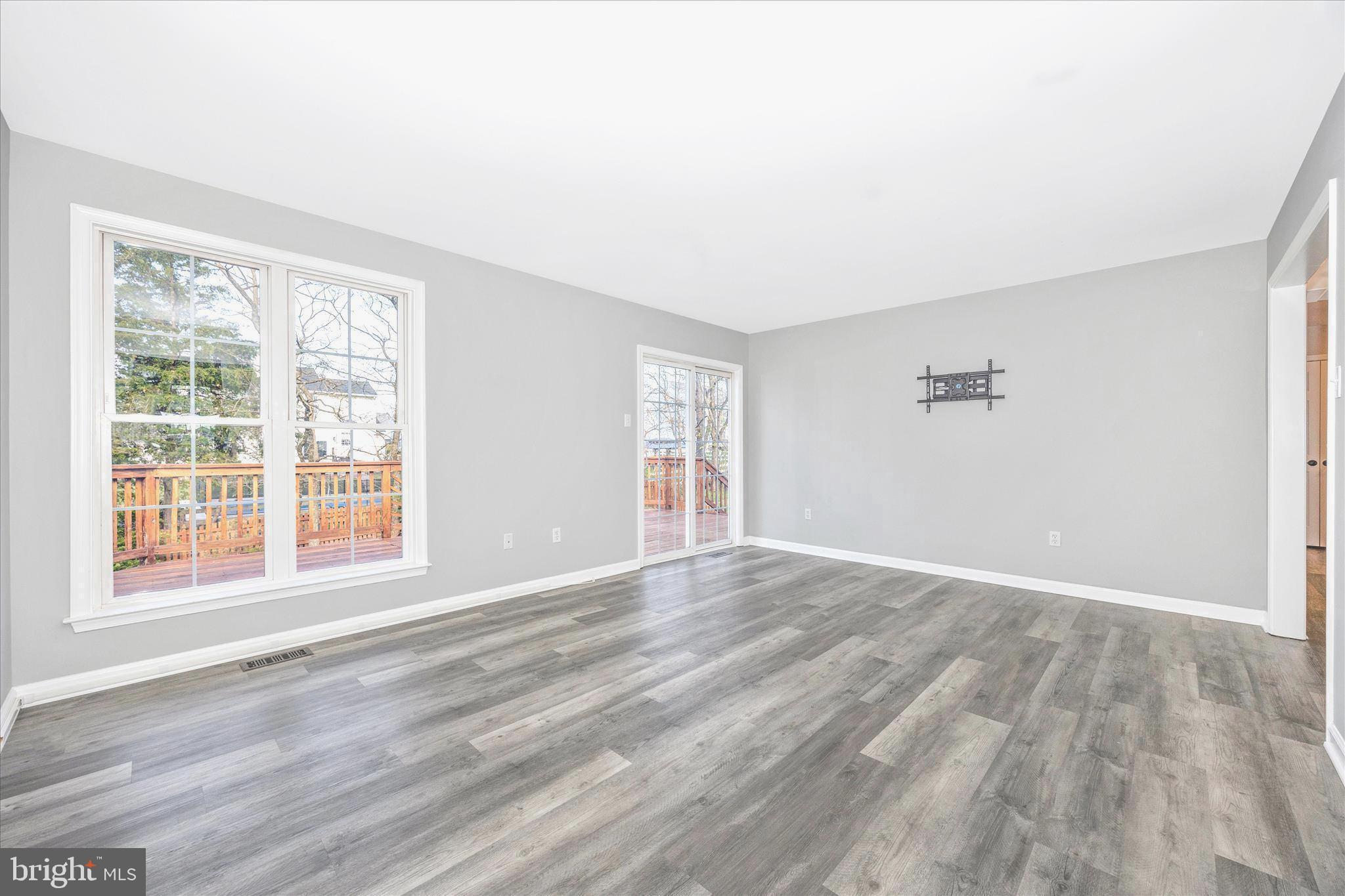 ROBERTS MILL RUN - Residential