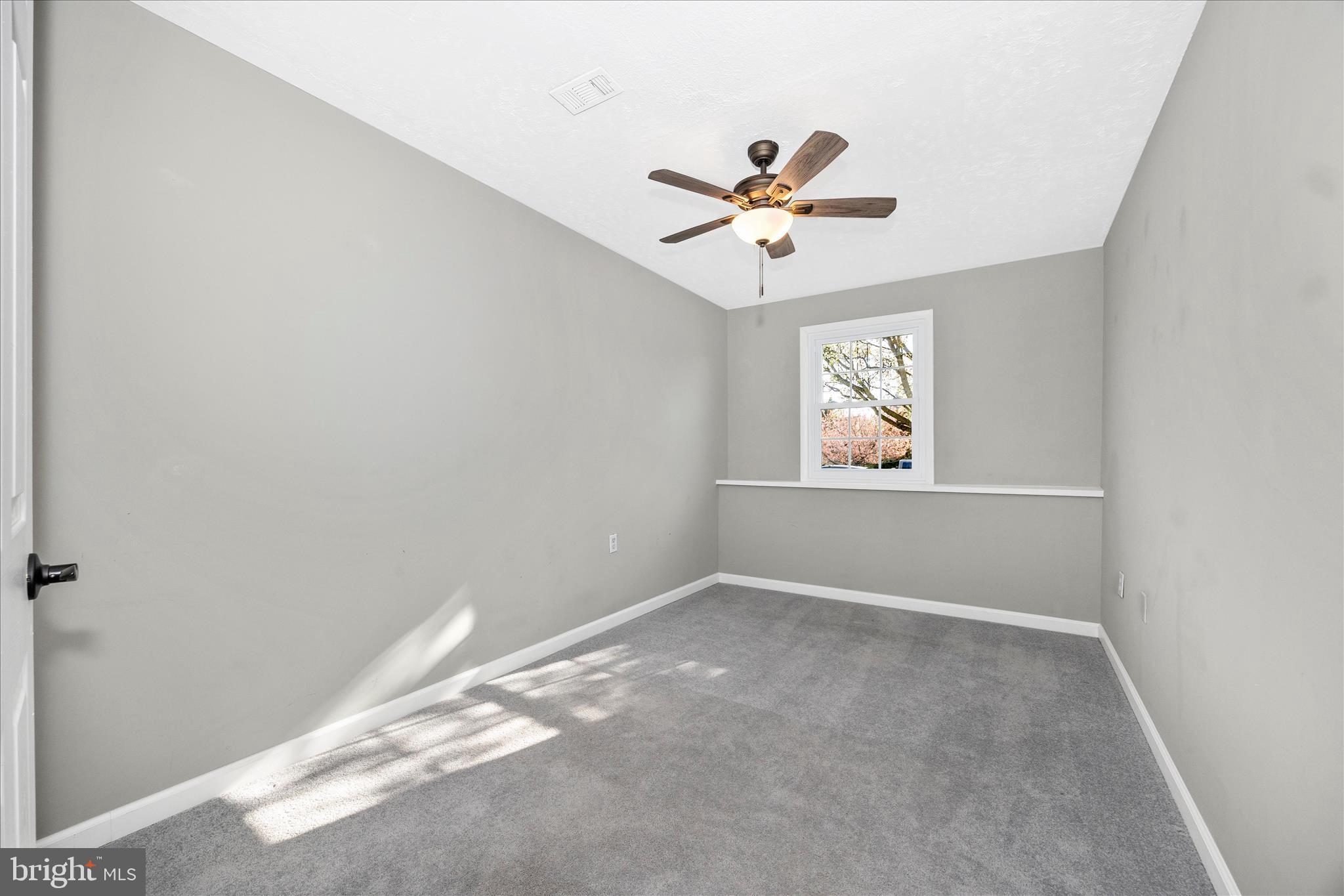 ROBERTS MILL RUN - Residential