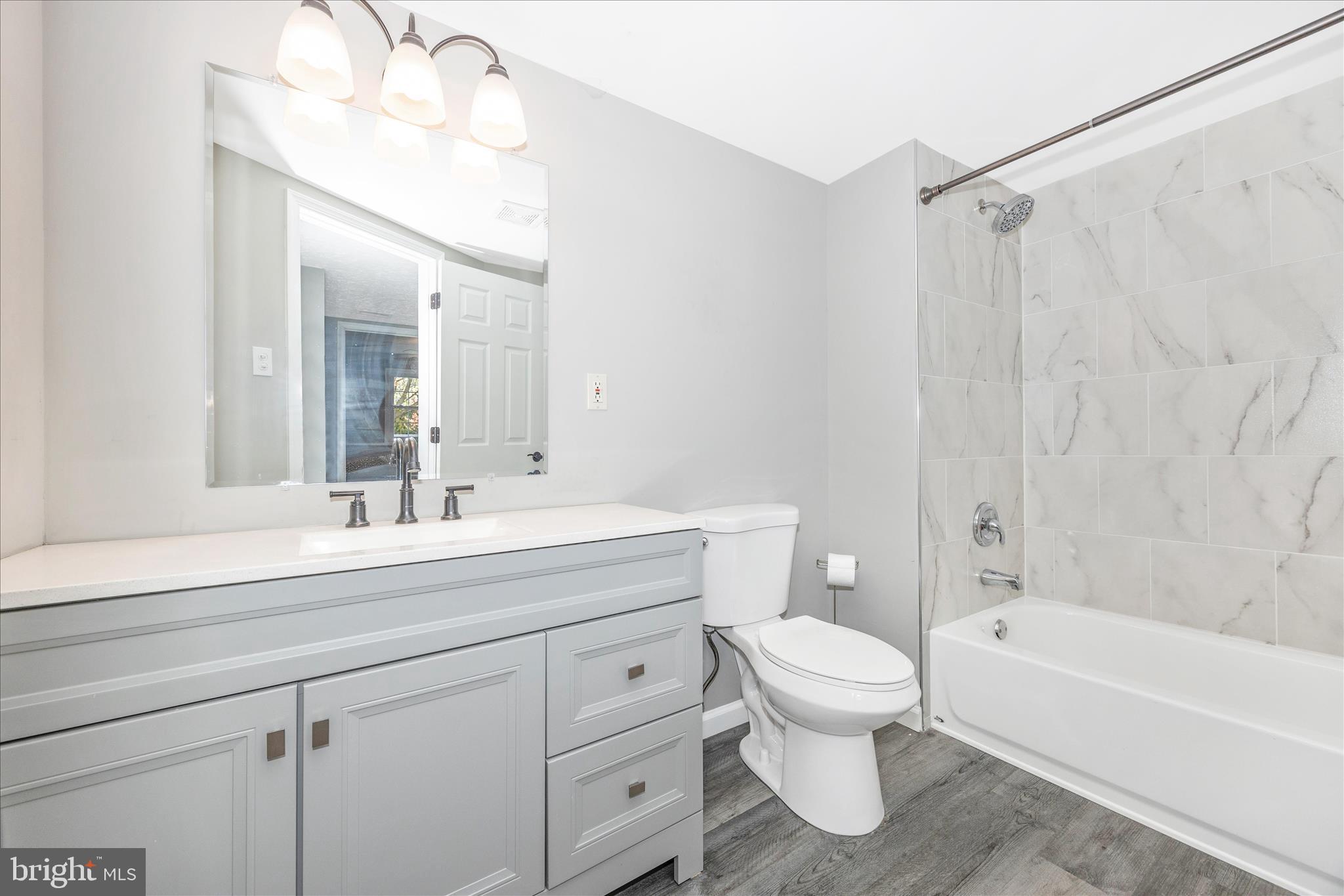 ROBERTS MILL RUN - Residential