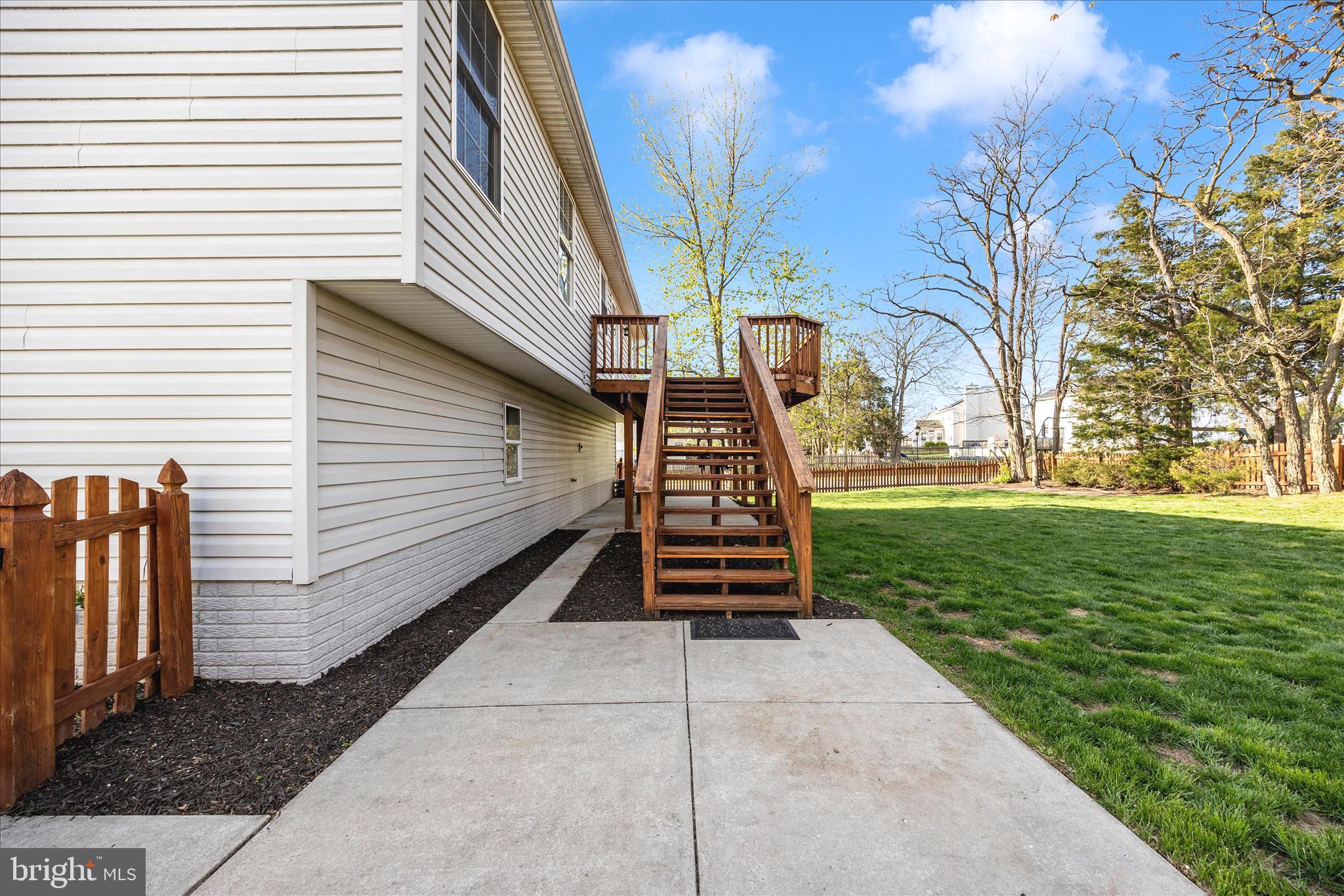 ROBERTS MILL RUN - Residential