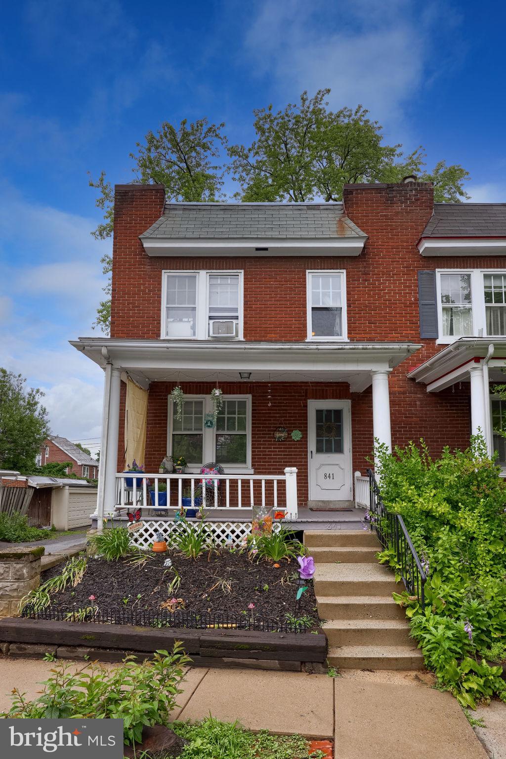 841 3RD STREET