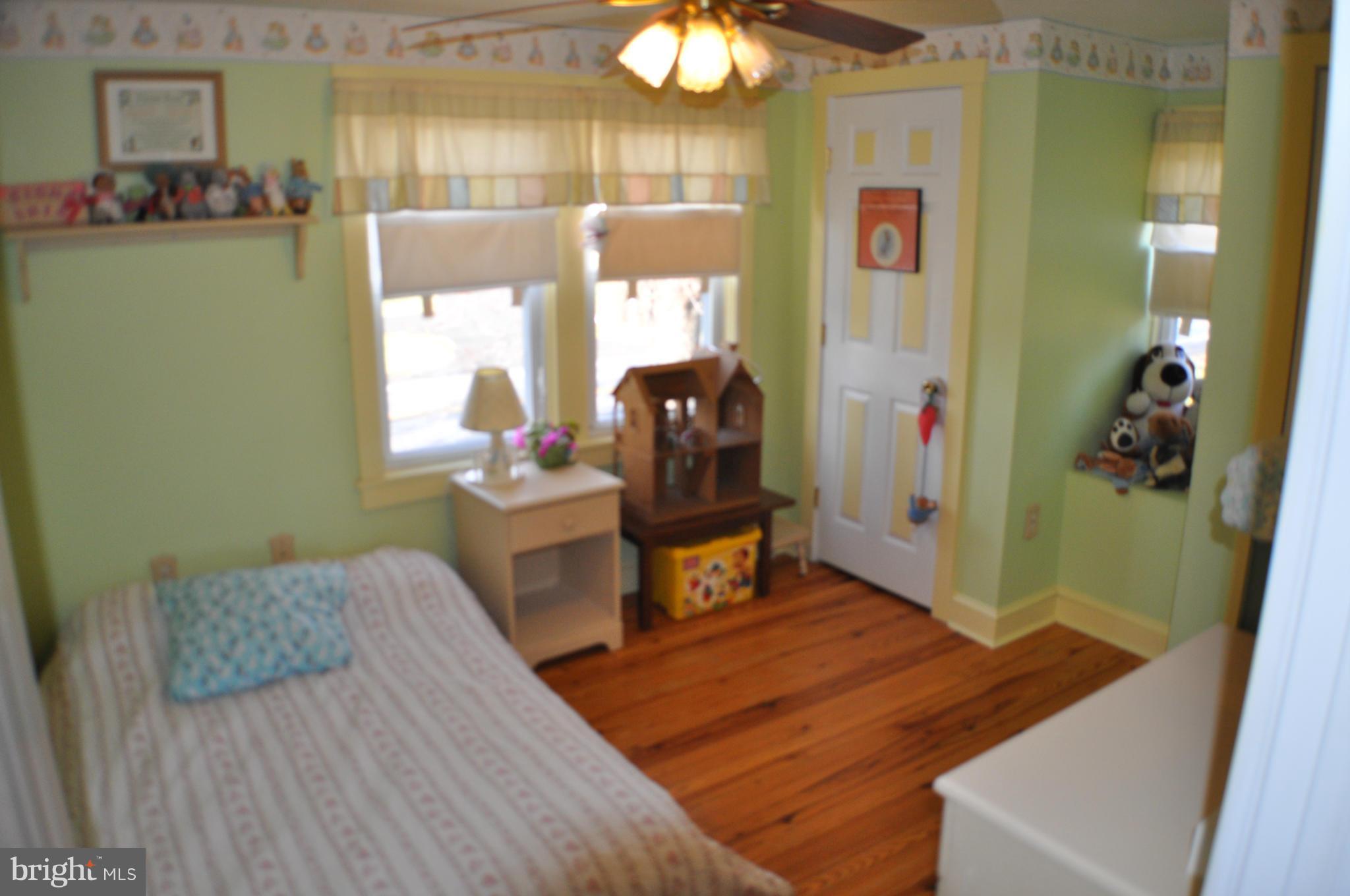 ROCK CLIFF - Residential