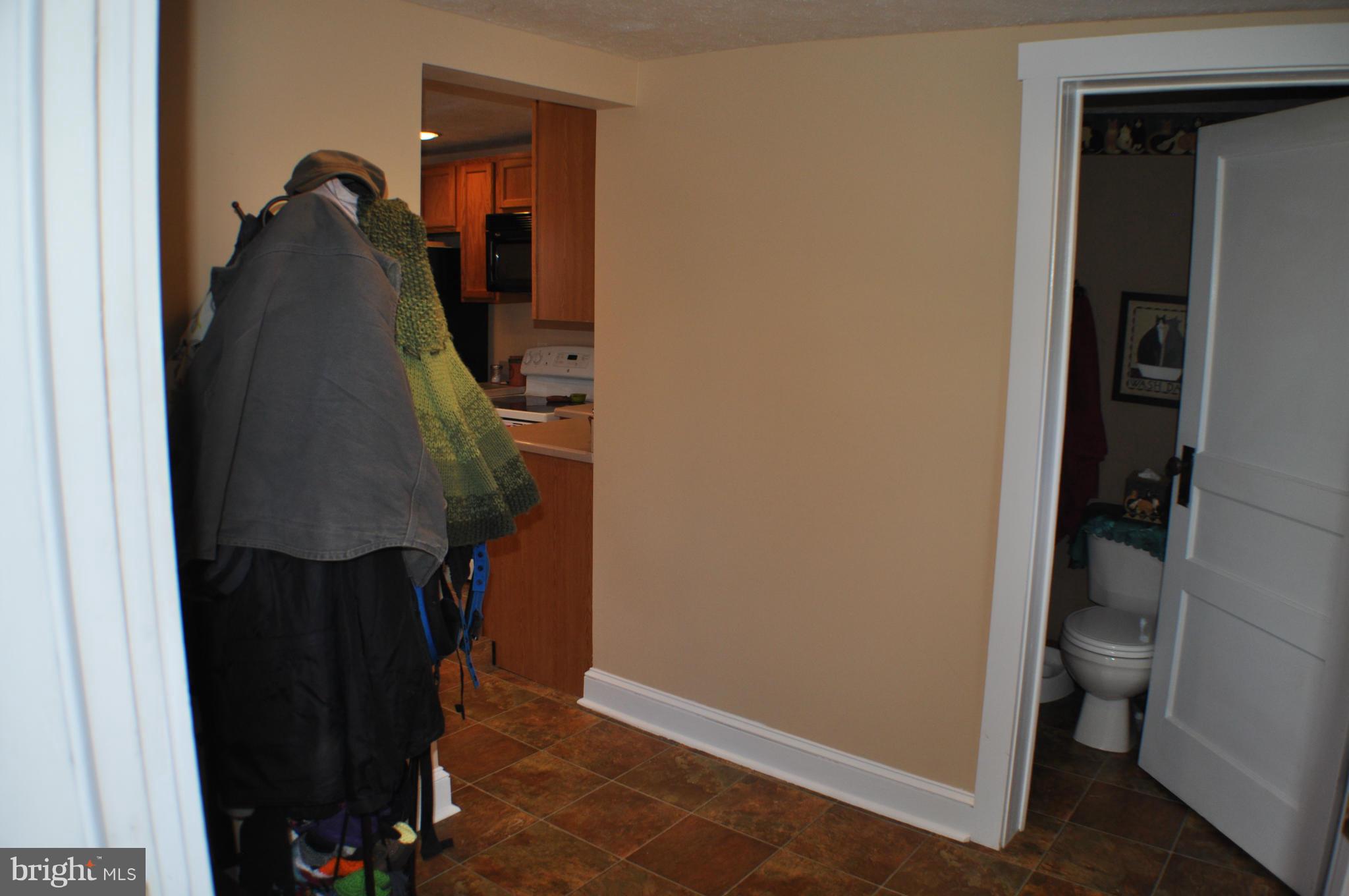 ROCK CLIFF - Residential