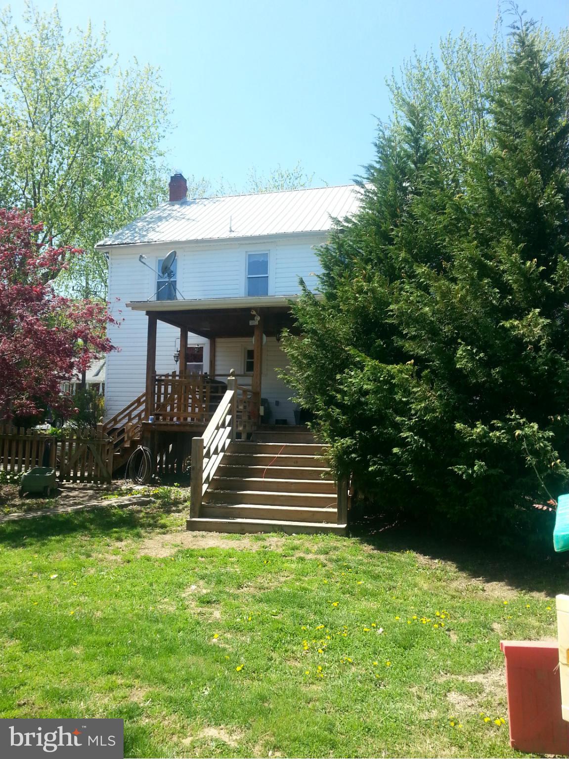 ROCK CLIFF - Residential