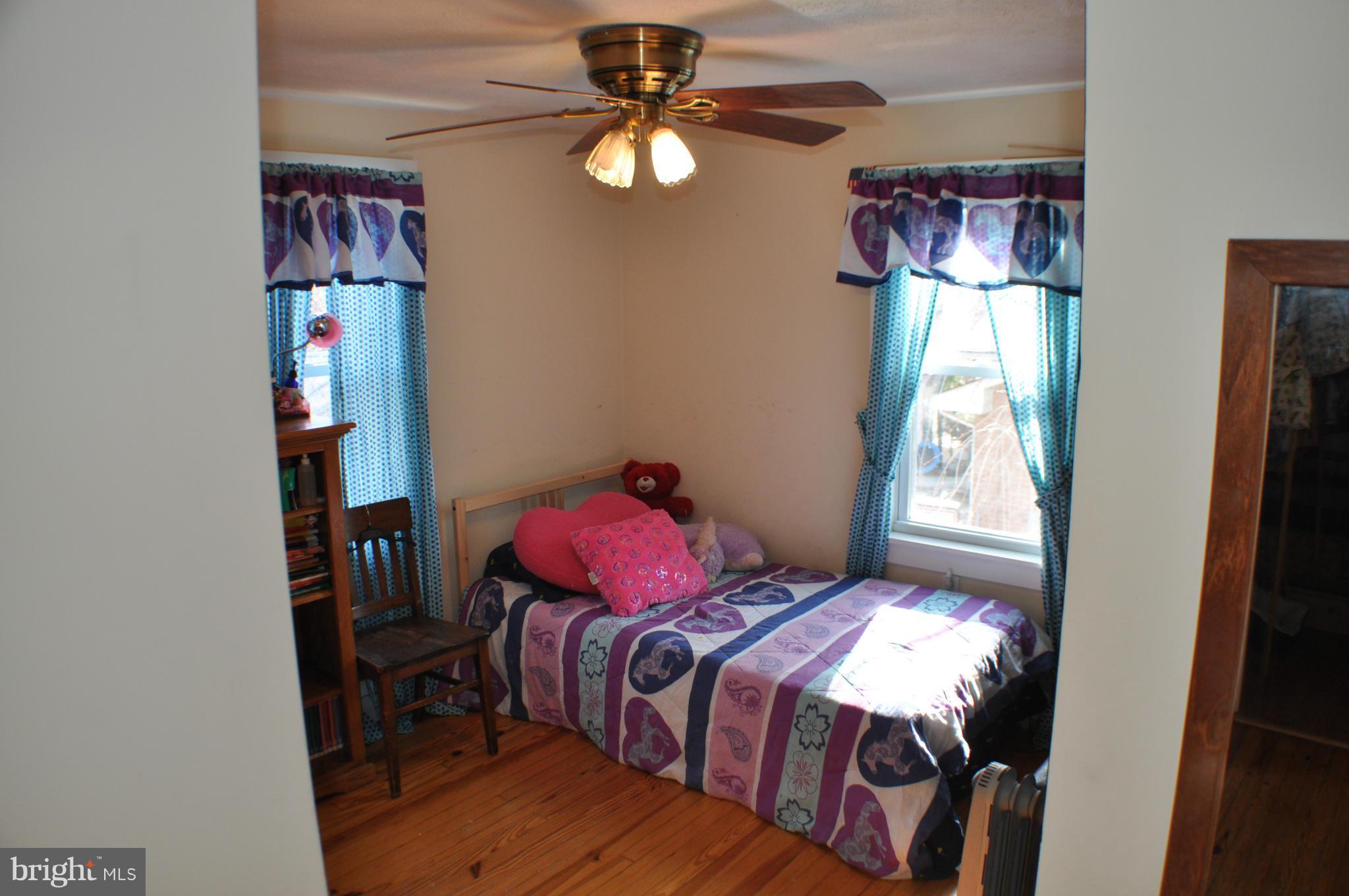 ROCK CLIFF - Residential