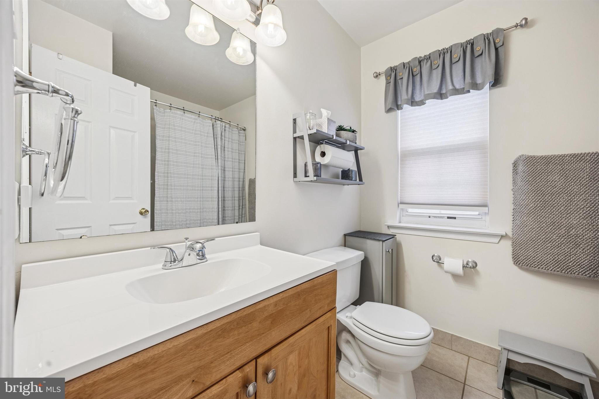 BALLINAHINCH - Residential