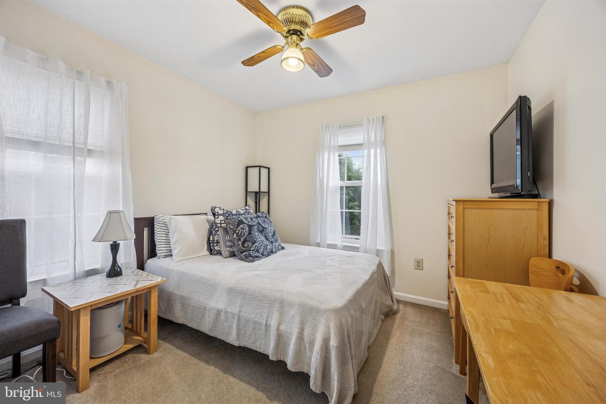 BALLINAHINCH - Residential