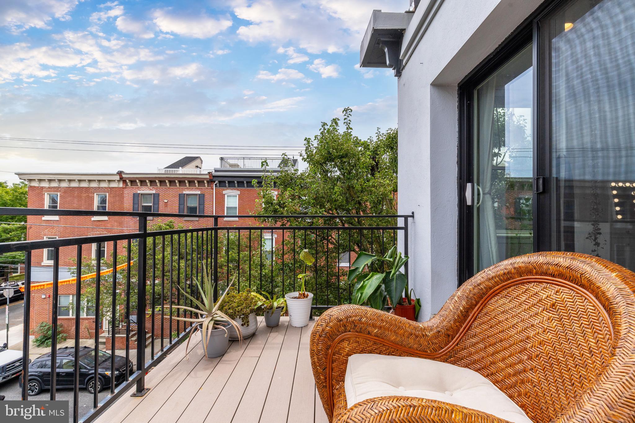 GRADUATE HOSPITAL - Residential