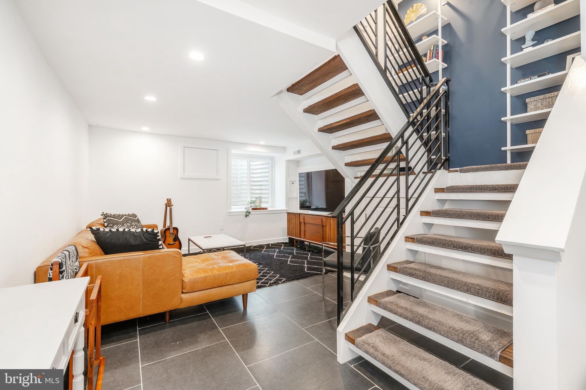 GRADUATE HOSPITAL - Residential