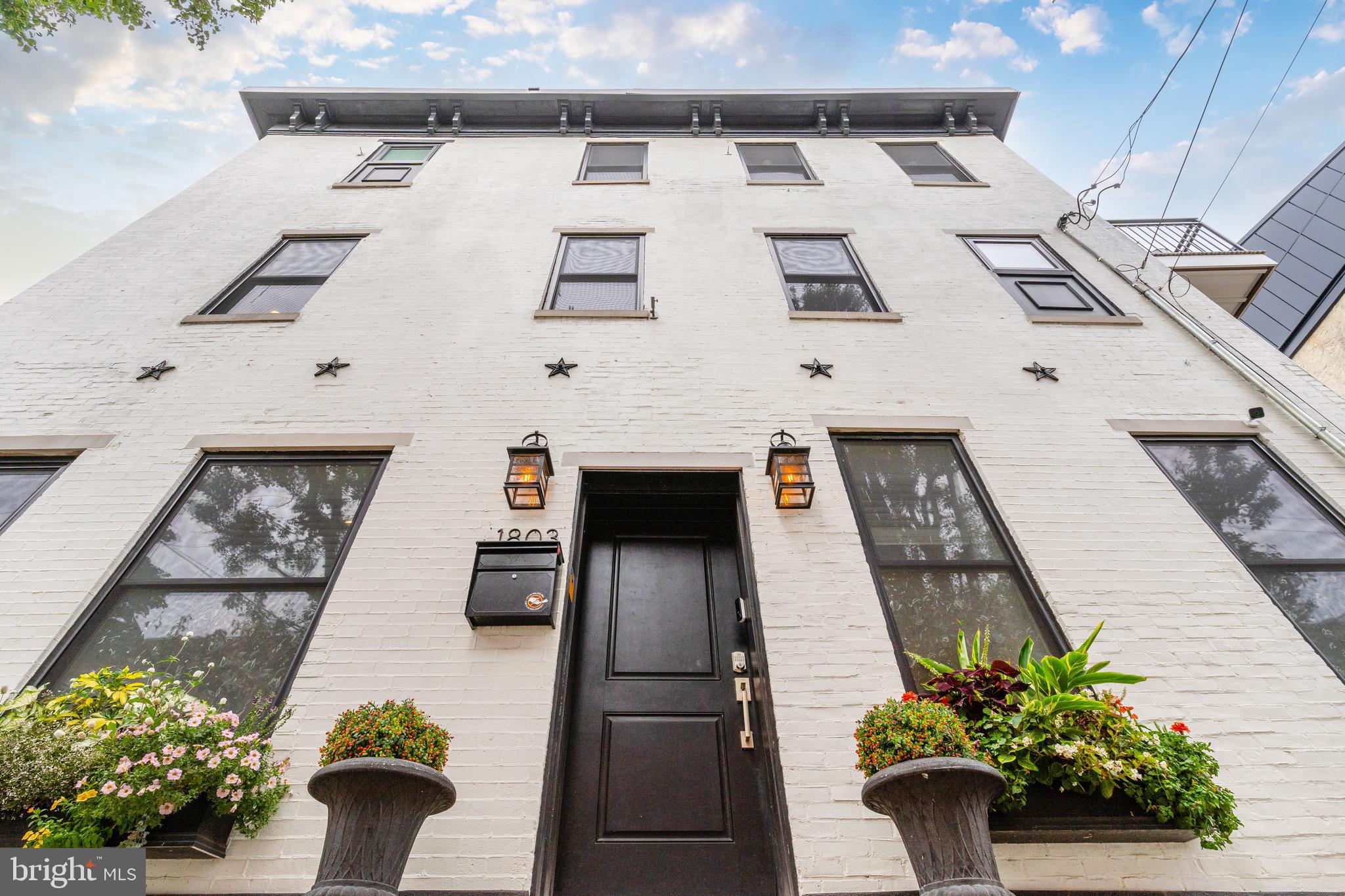 GRADUATE HOSPITAL - Residential