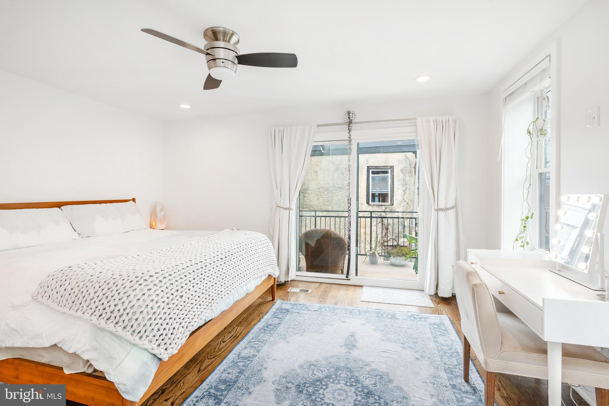 GRADUATE HOSPITAL - Residential