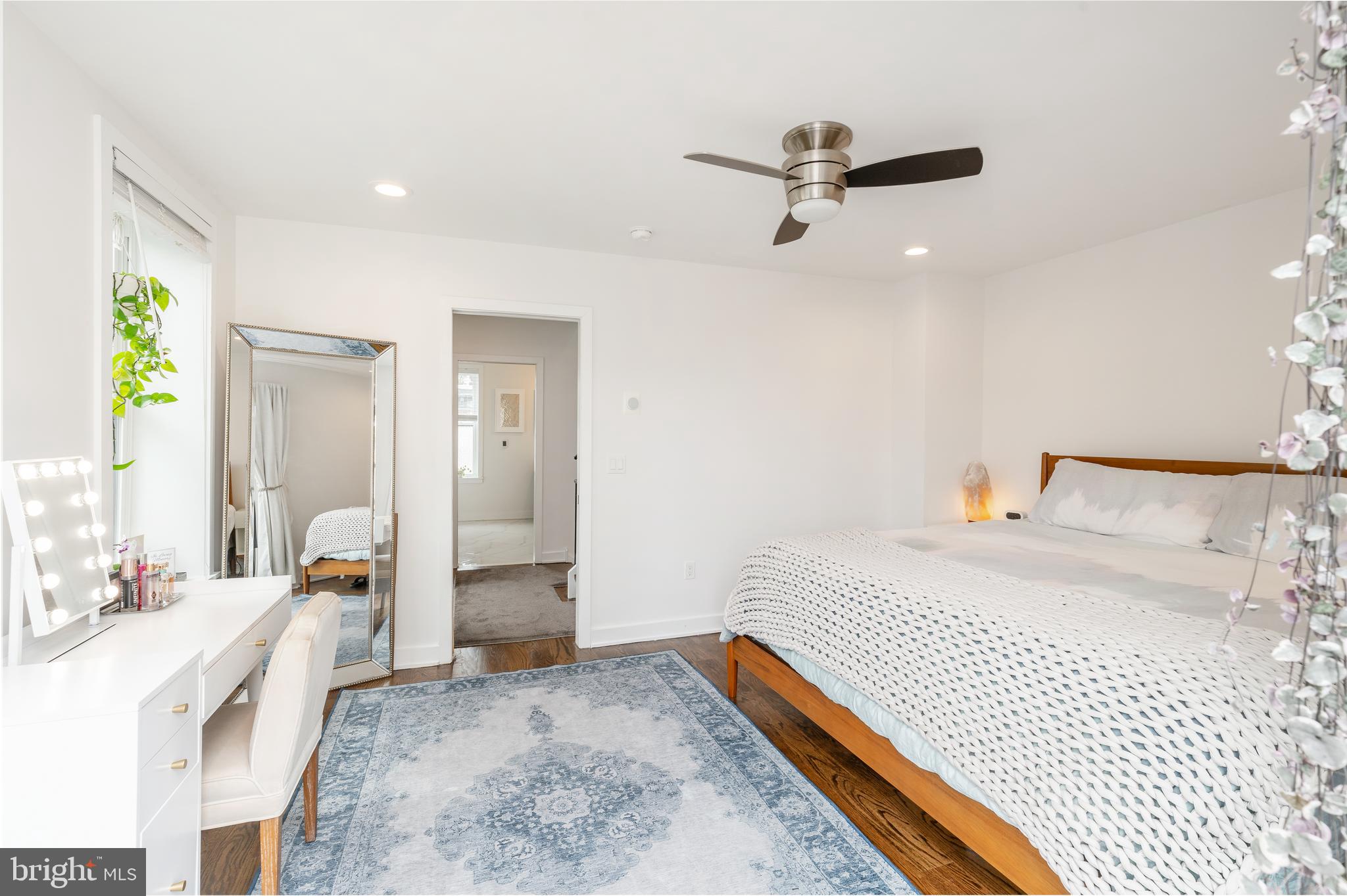 GRADUATE HOSPITAL - Residential