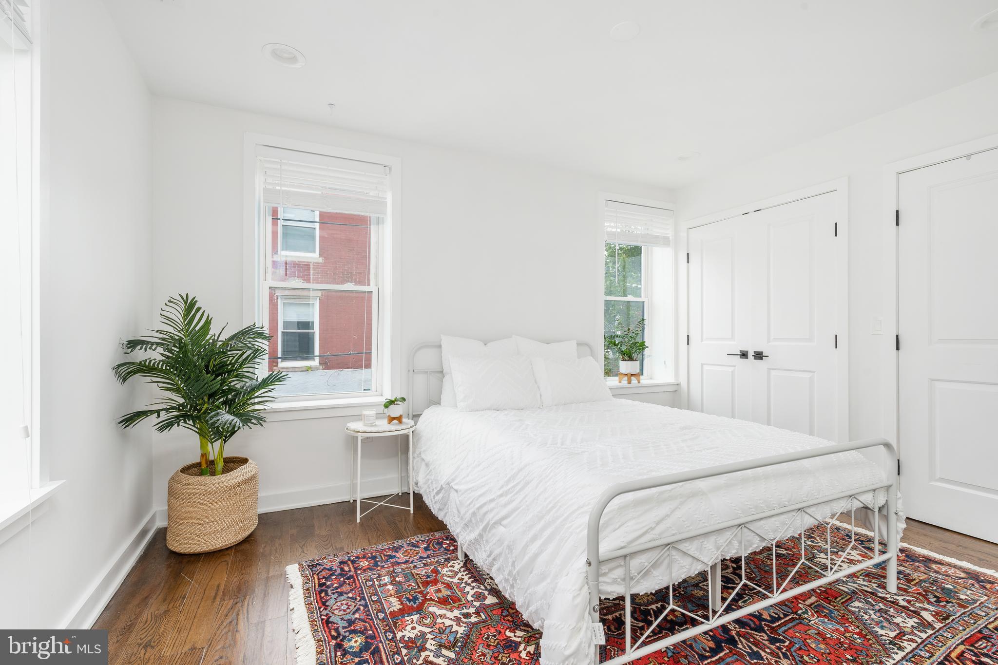 GRADUATE HOSPITAL - Residential