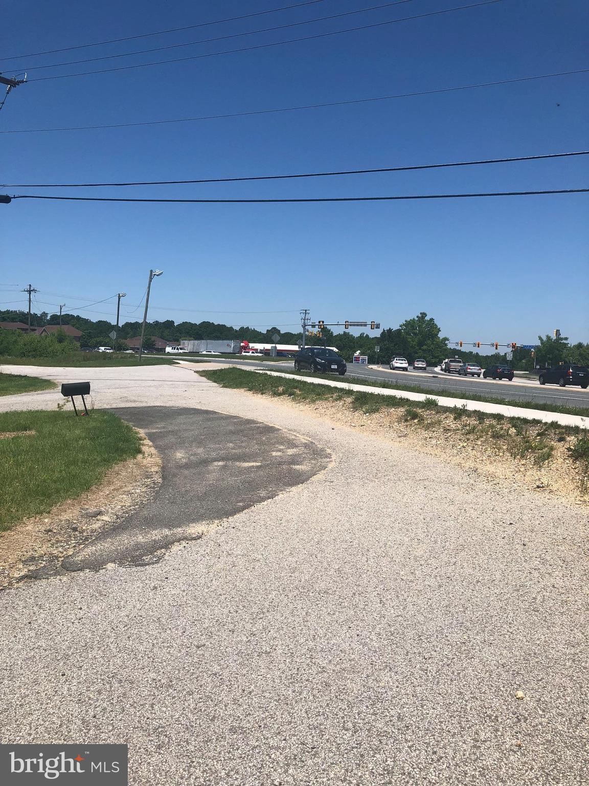 PRINCE WILLIAM PARKWAY - Residential Lease