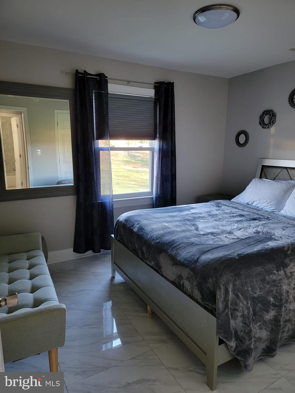 PRINCE WILLIAM PARKWAY - Residential Lease