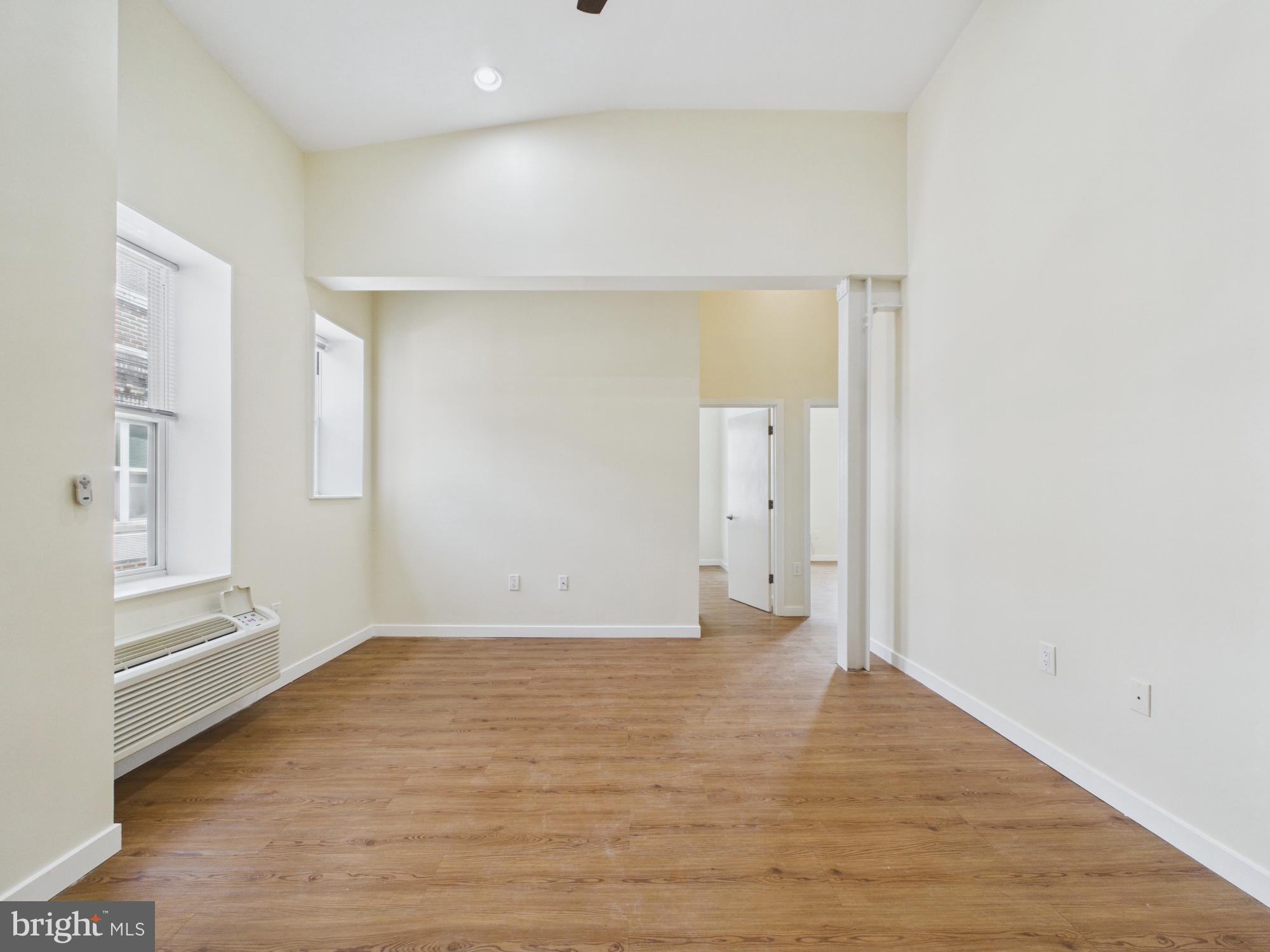241 S 49TH 321