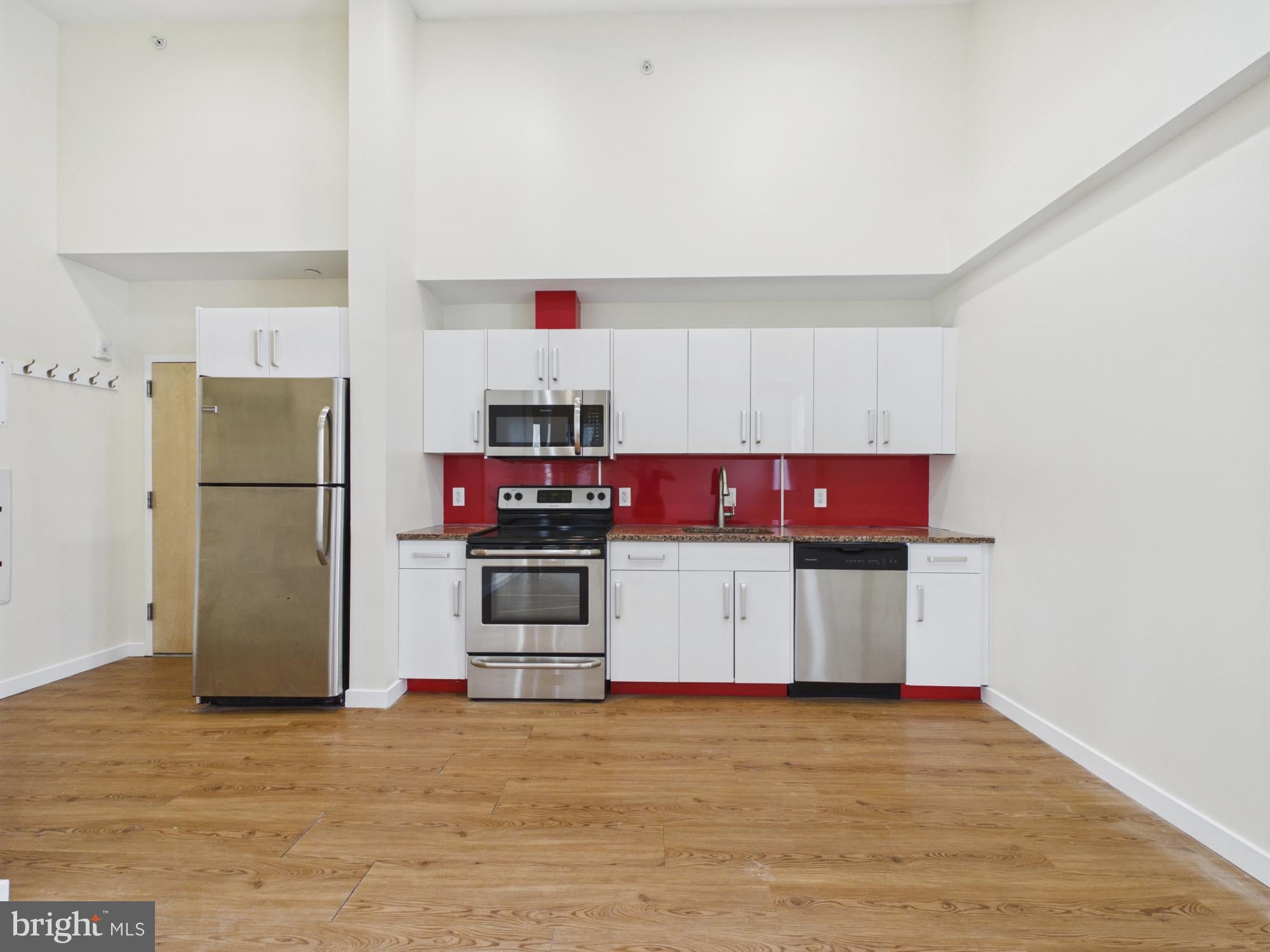 241 S 49TH 321