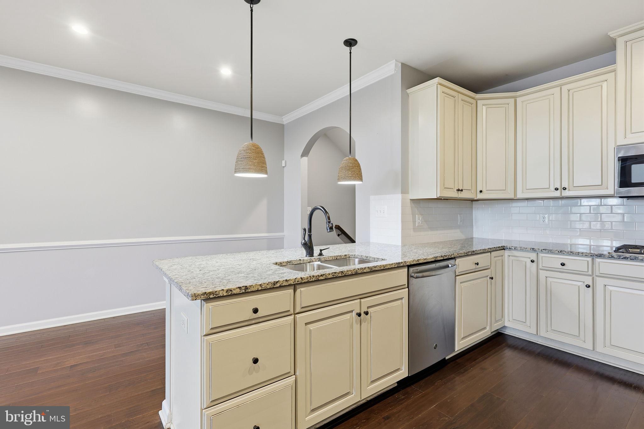 18052 RED MULBERRY ROAD