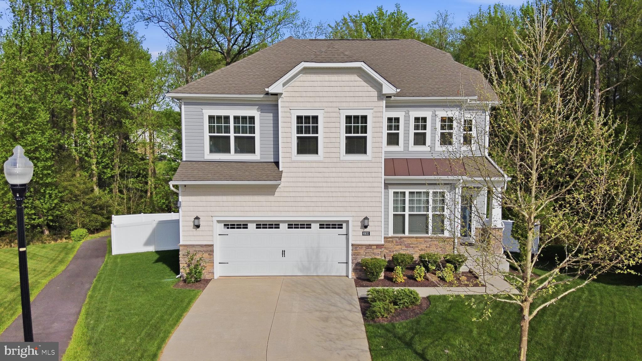 6931 GALESBURY COURT