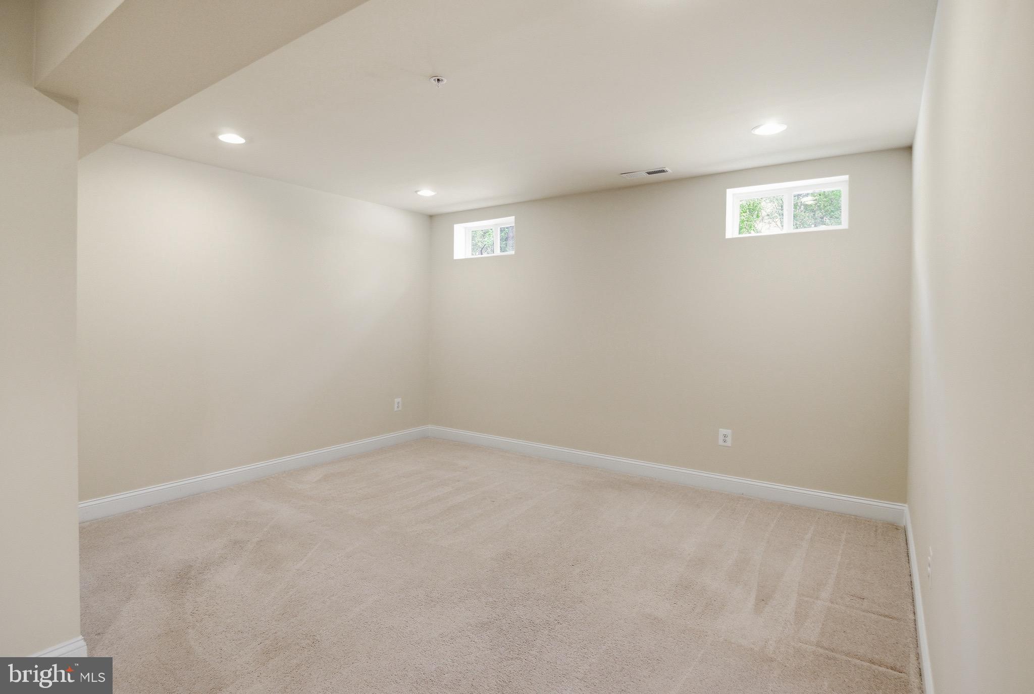 TANYARD COVE NORTH - Residential