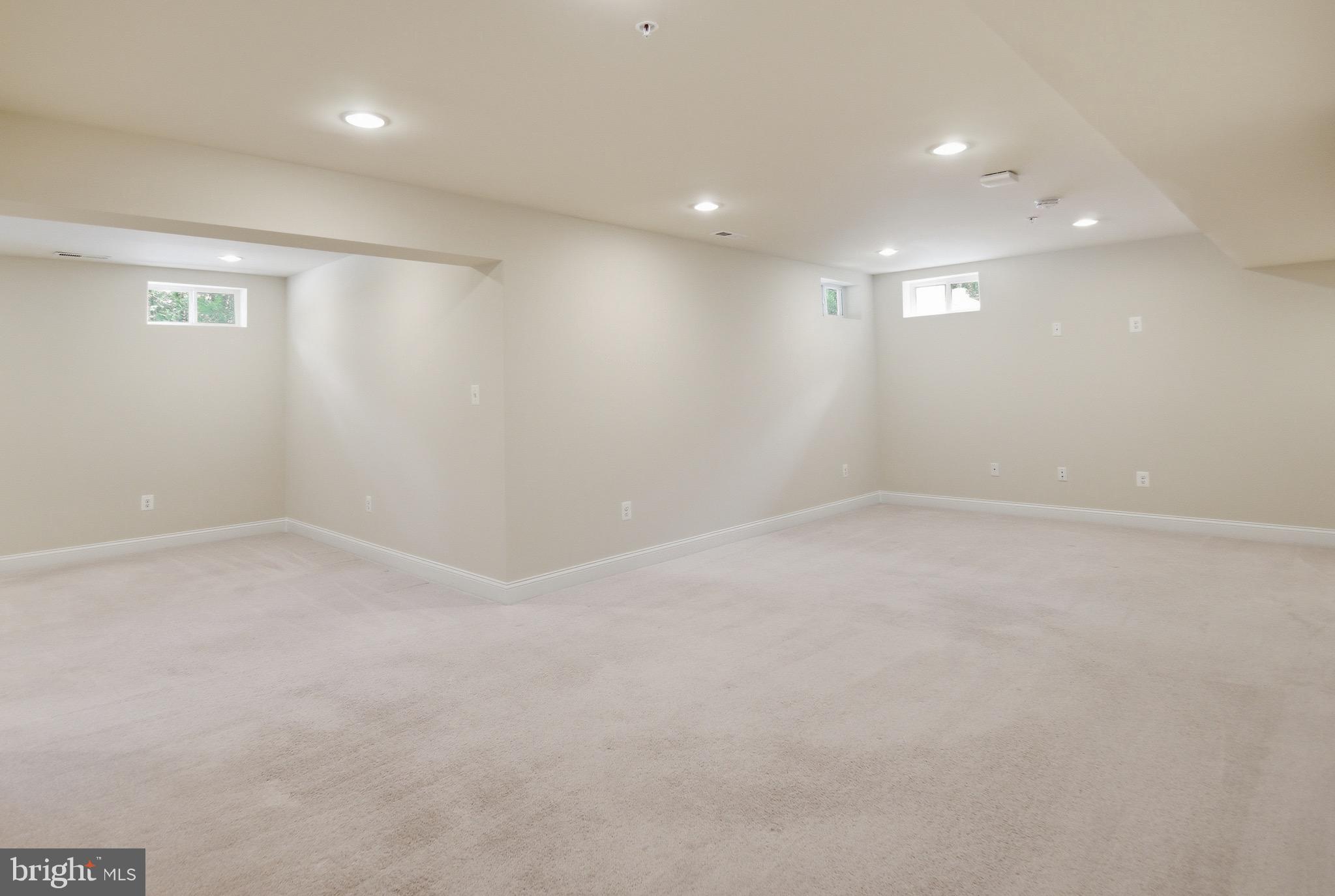 TANYARD COVE NORTH - Residential