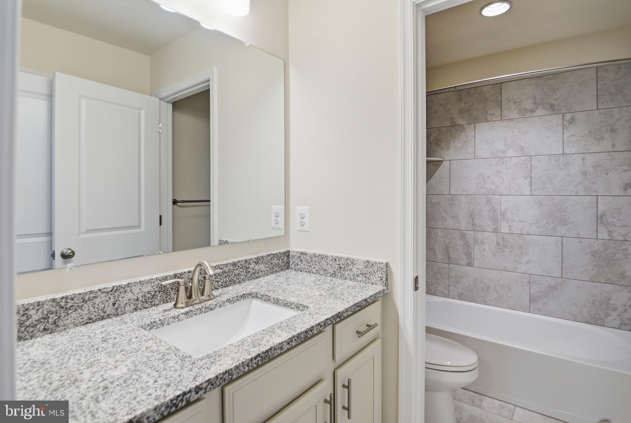 TANYARD COVE NORTH - Residential