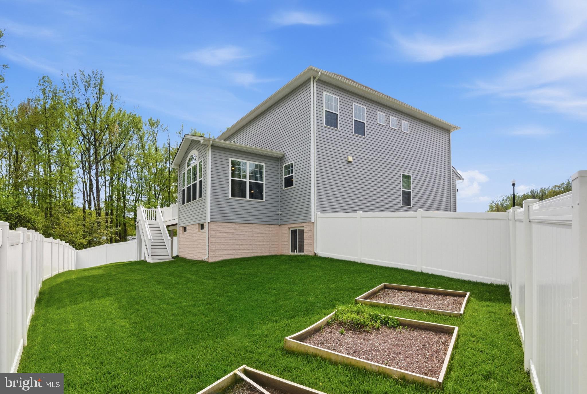 TANYARD COVE NORTH - Residential