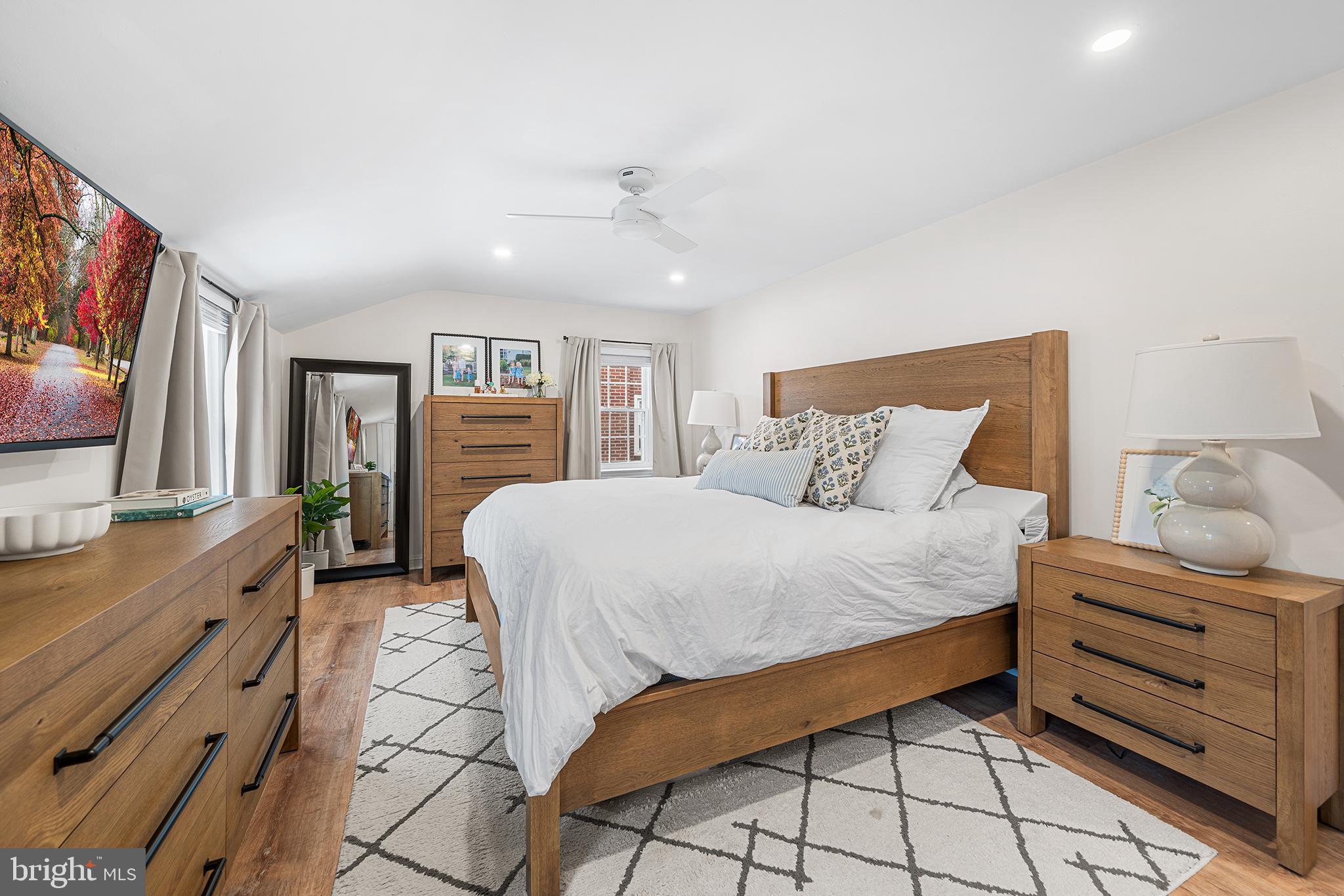 PAOLI MANOR - Residential