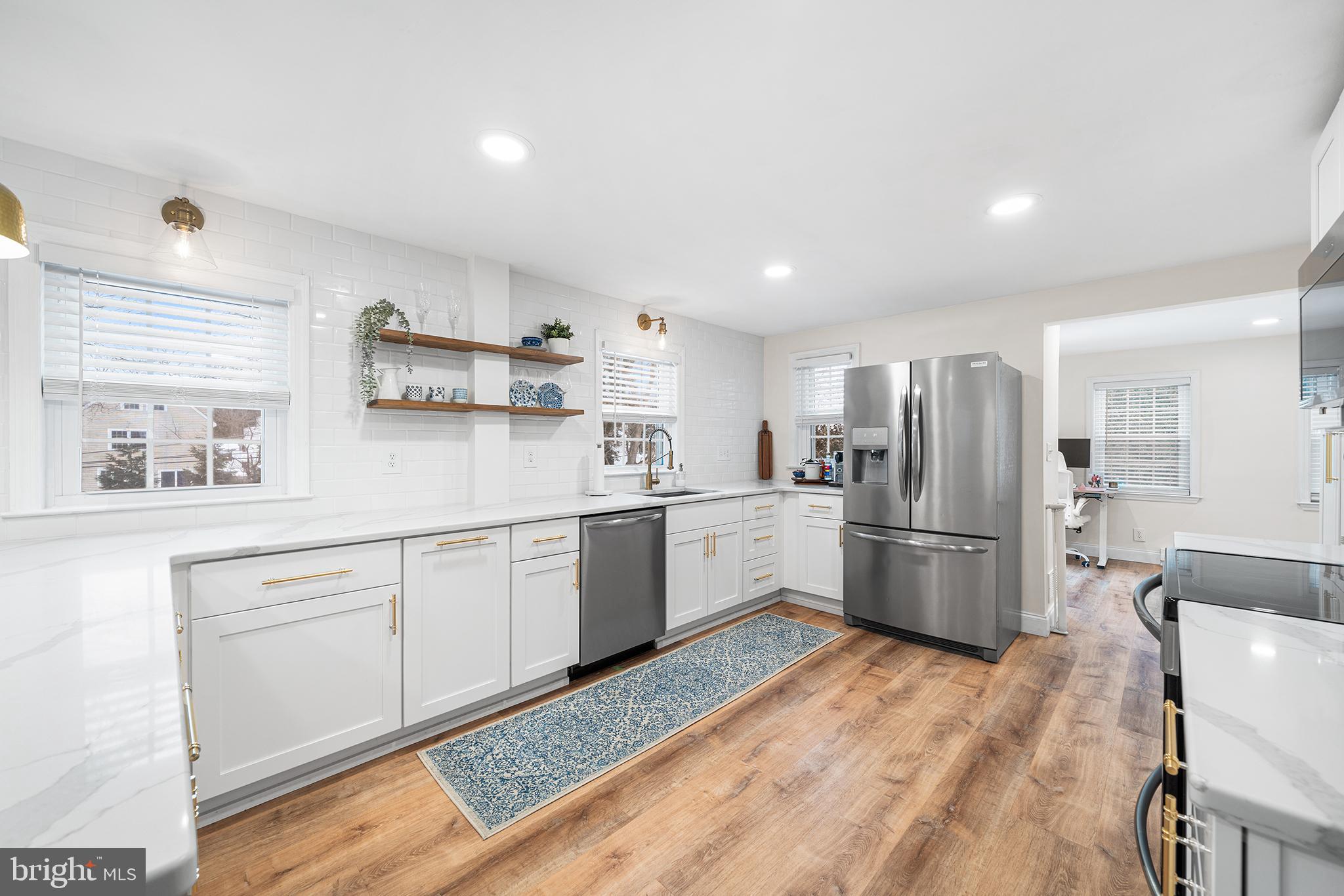 PAOLI MANOR - Residential