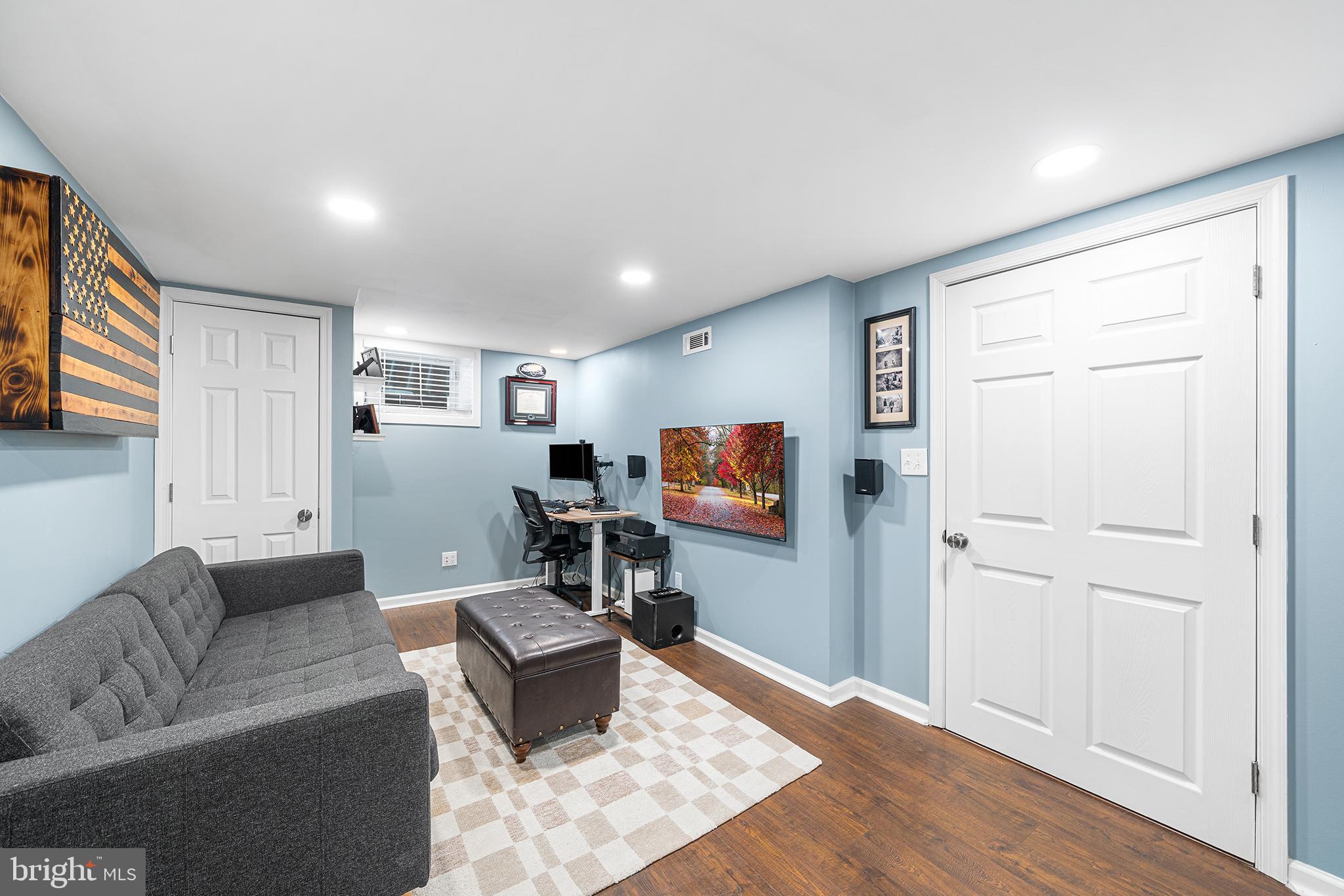 PAOLI MANOR - Residential