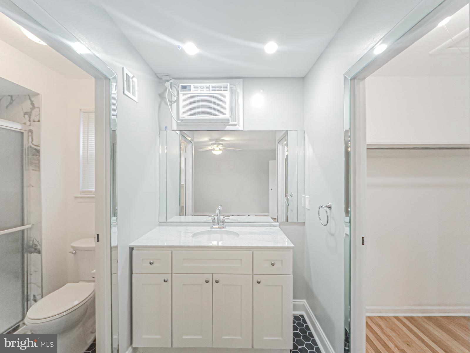 SOMERTON - Residential