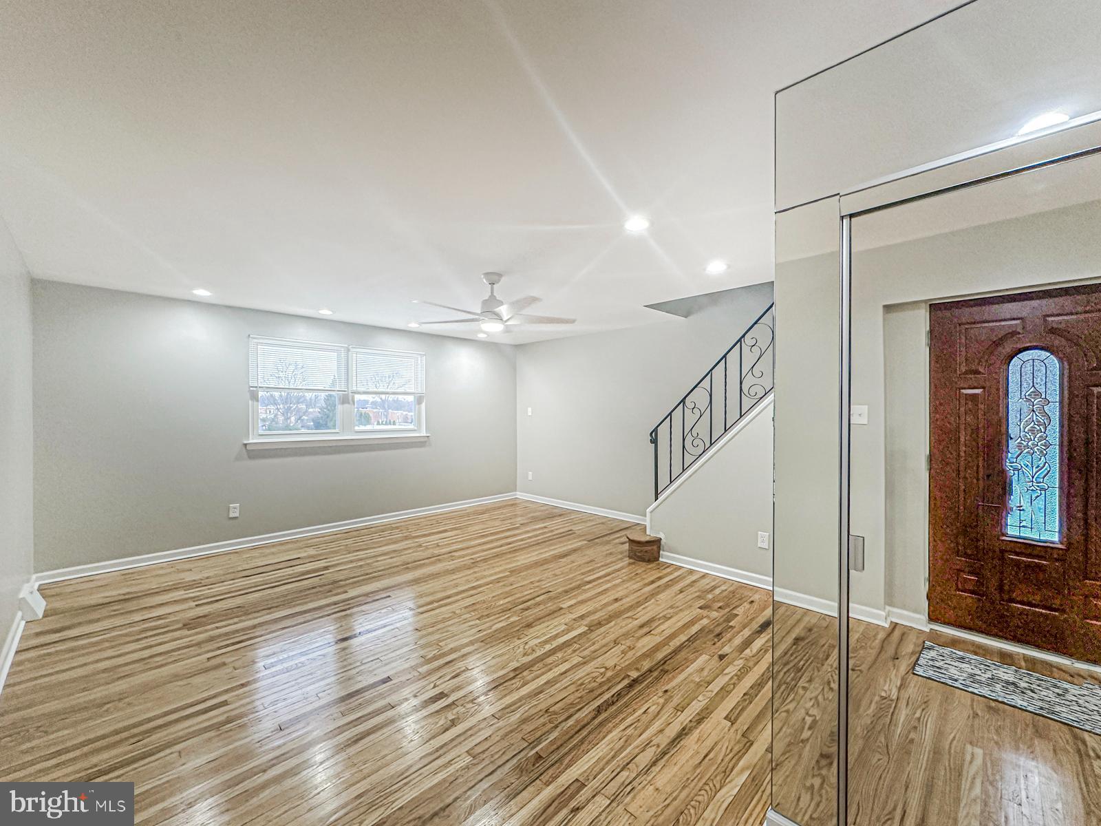 SOMERTON - Residential